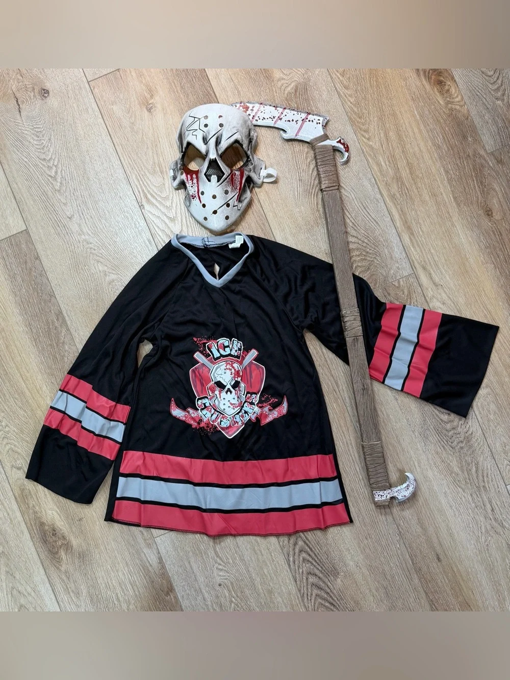 Kids Bloody Face-Off Hockey Halloween Costume - Size Medium (8-10), EUC UNISEX